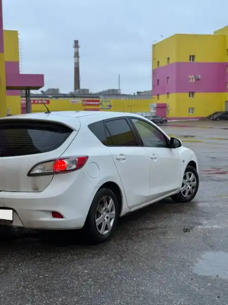 Mazda 3 2 поколение (BL) рестайлинг 2012 года