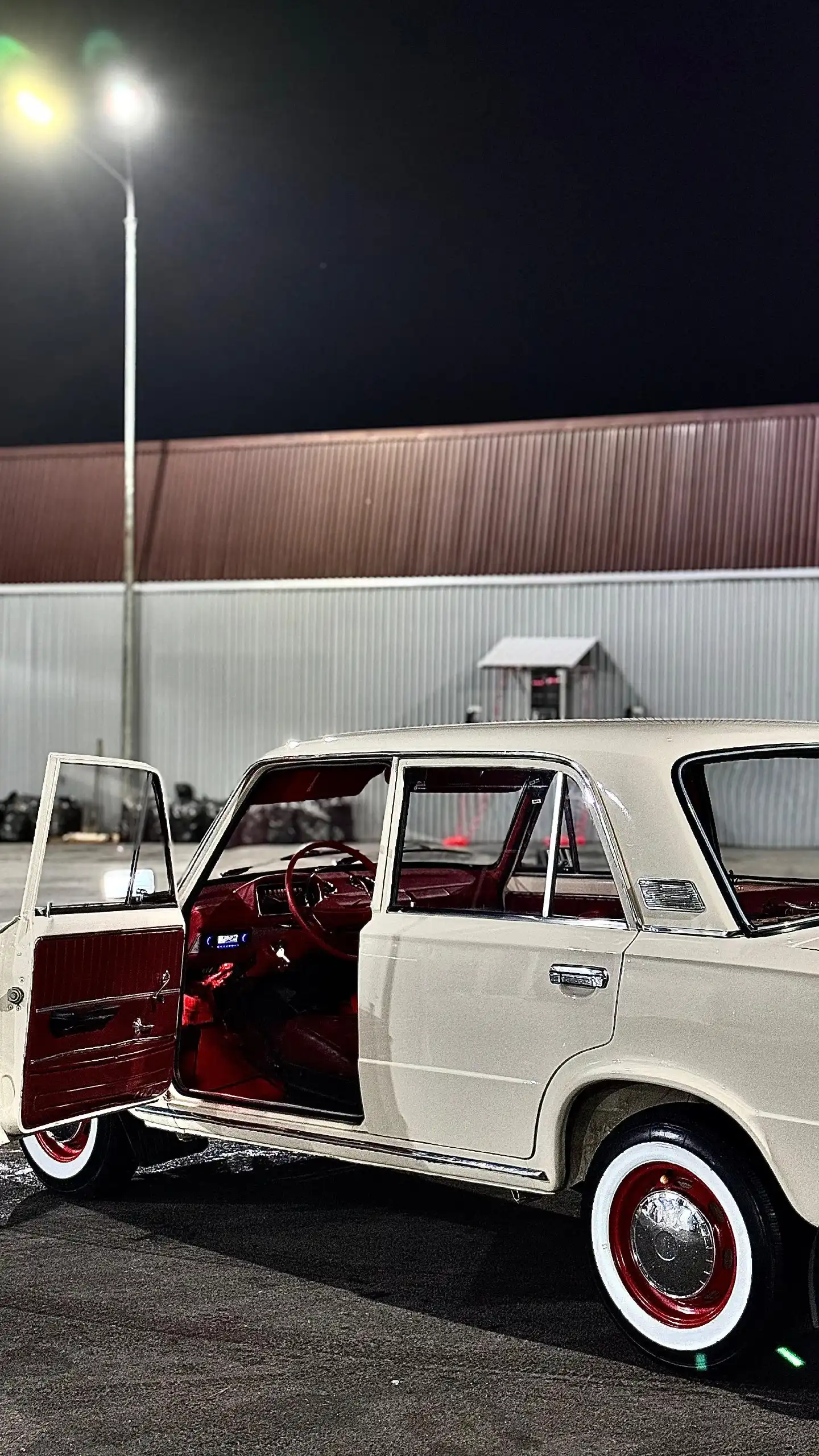 ВАЗ (Lada) 21013 1986 года в идеальном состоянии