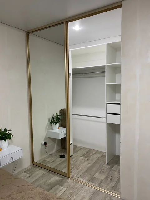 Изготовление шкафов и гардеробных на заказ - Развлечения в Оренбург