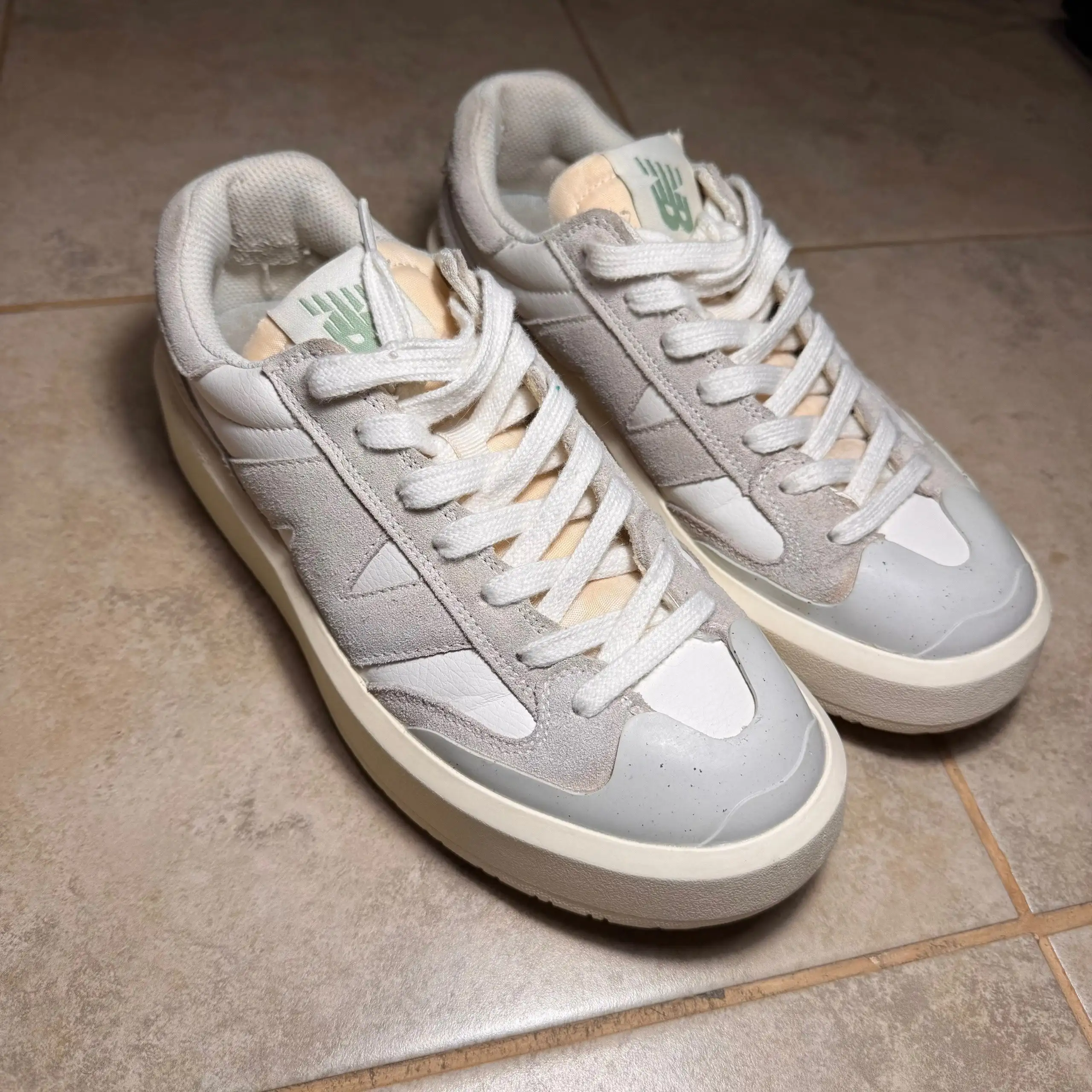 Кроссовки New Balance, Nike, Van's б/у (39-40 размер) - Обувь (Одежда) в Москва