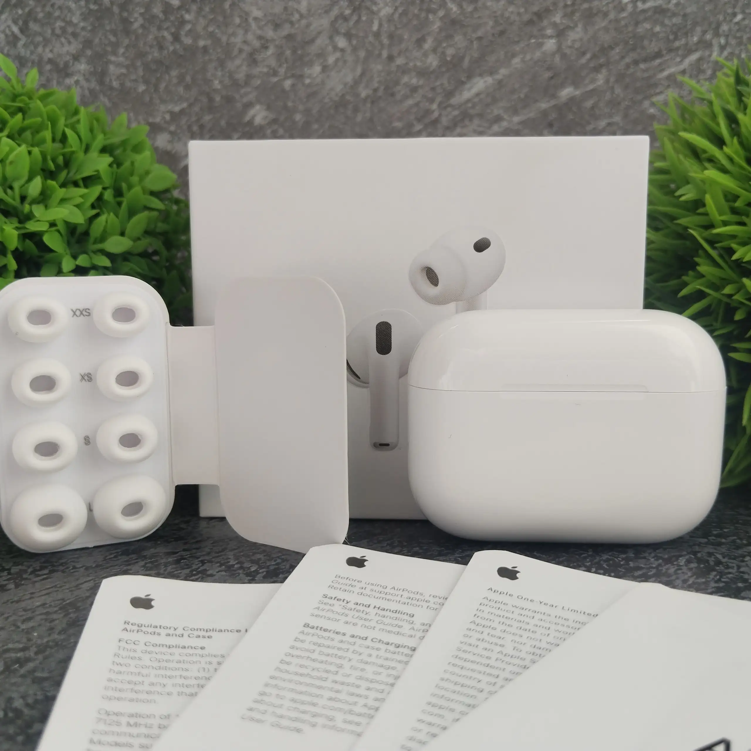 Продажа Apple устройств: Apple Watch, AirPods, MagSafe - Аксессуары и гаджеты (Электроника) в Москва
