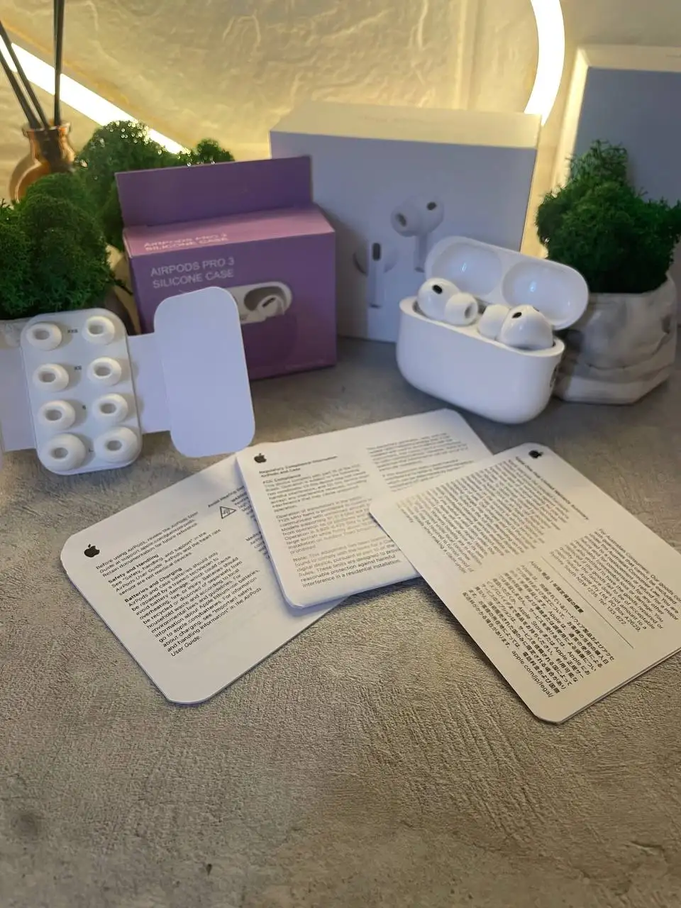 Продажа AirPods Pro, DualShock 4 и Комплекта зарядки Apple - Барахолка в Москва