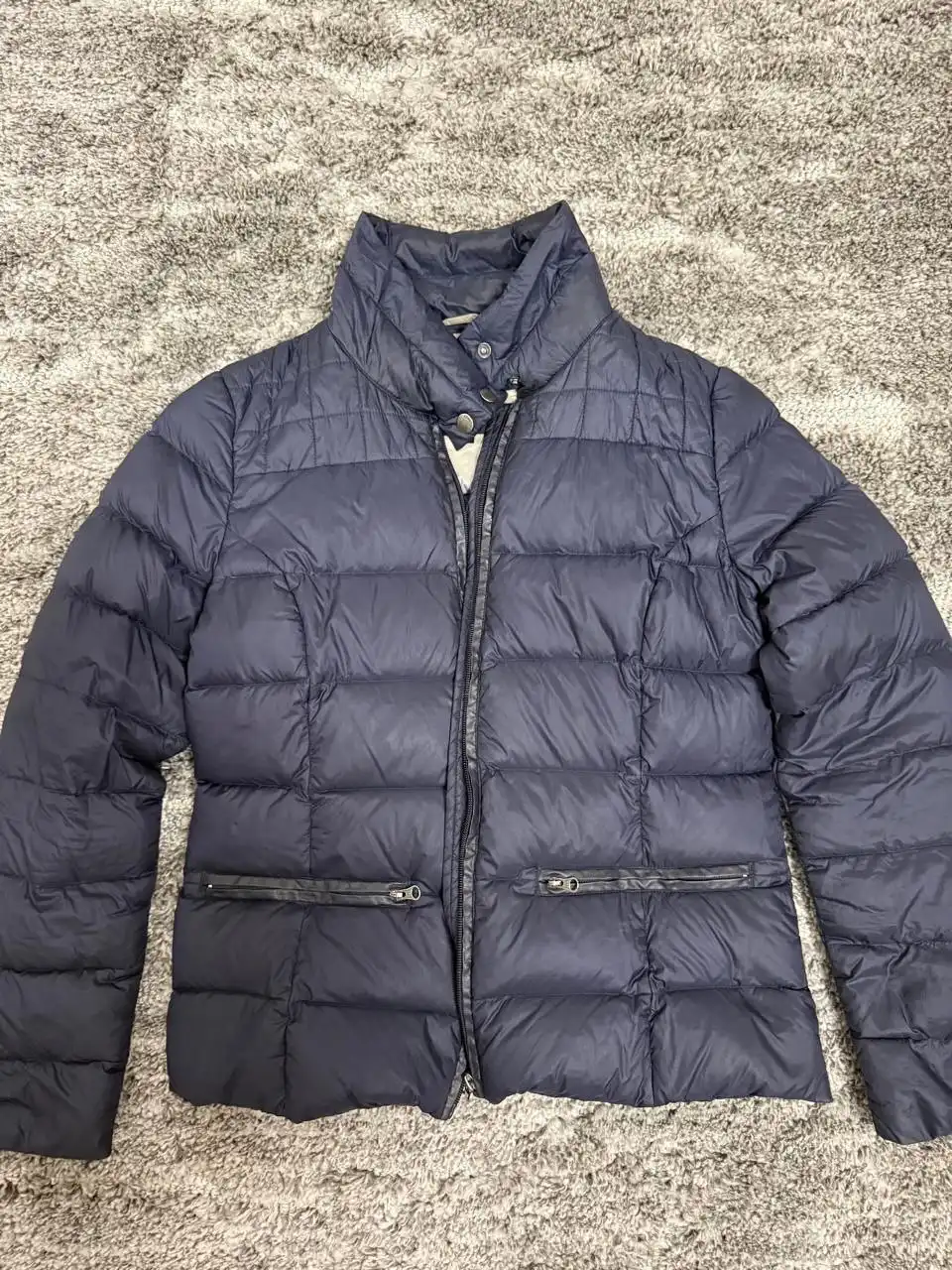 Натуральный итальянский пуховик размер 46