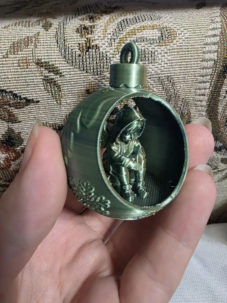 Новогодняя игрушка