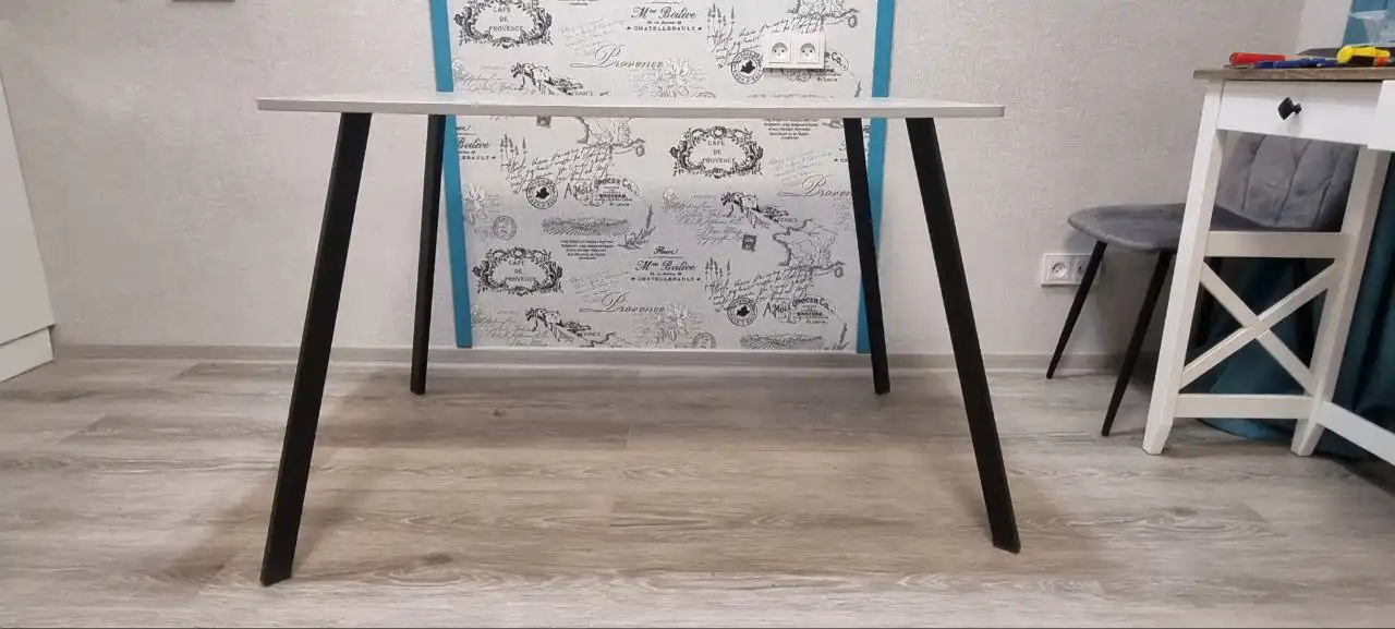 Стол 110×70×70, мдф/сталь