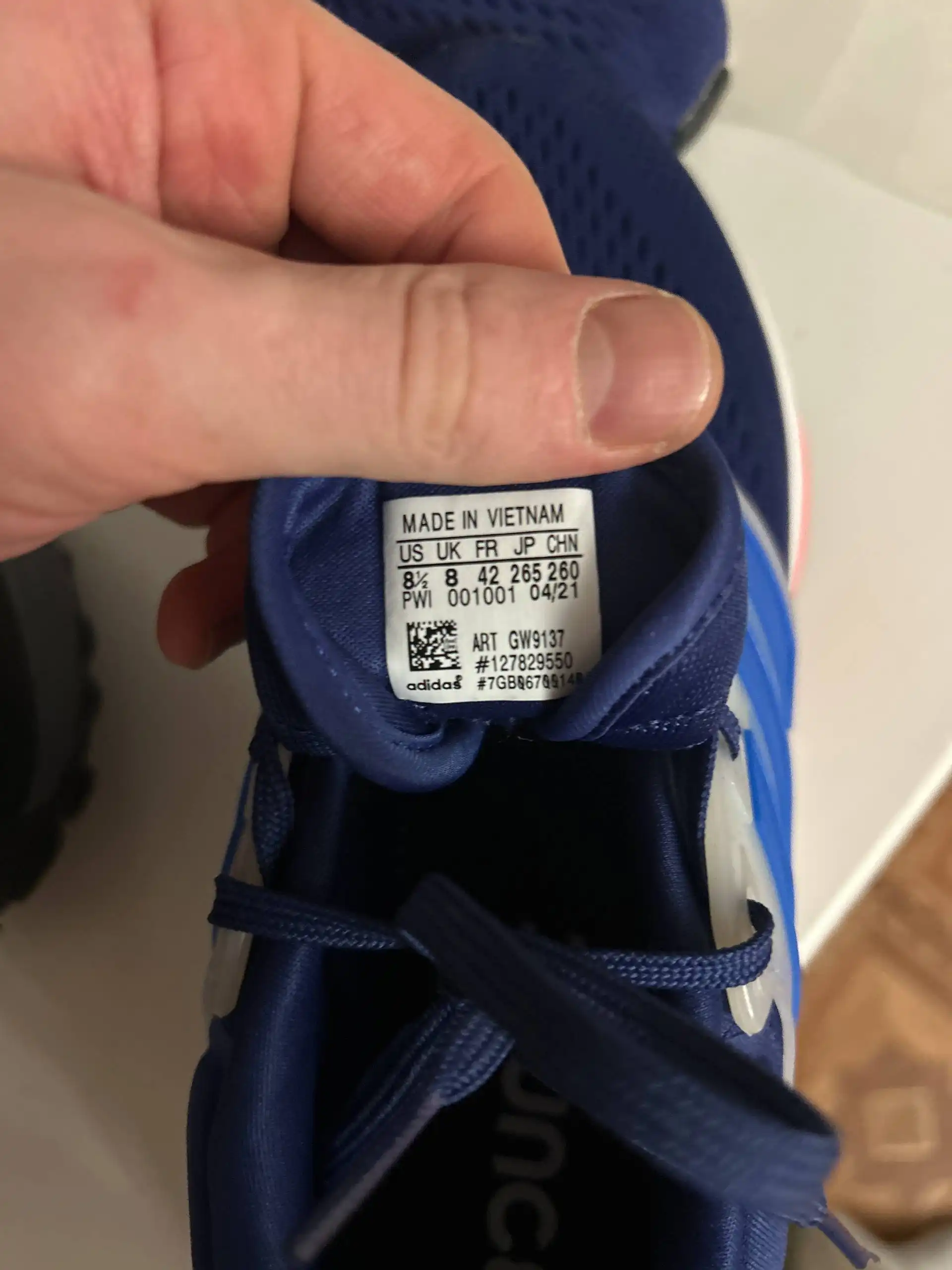 Adidas Run Tennis лимитированная коллекция