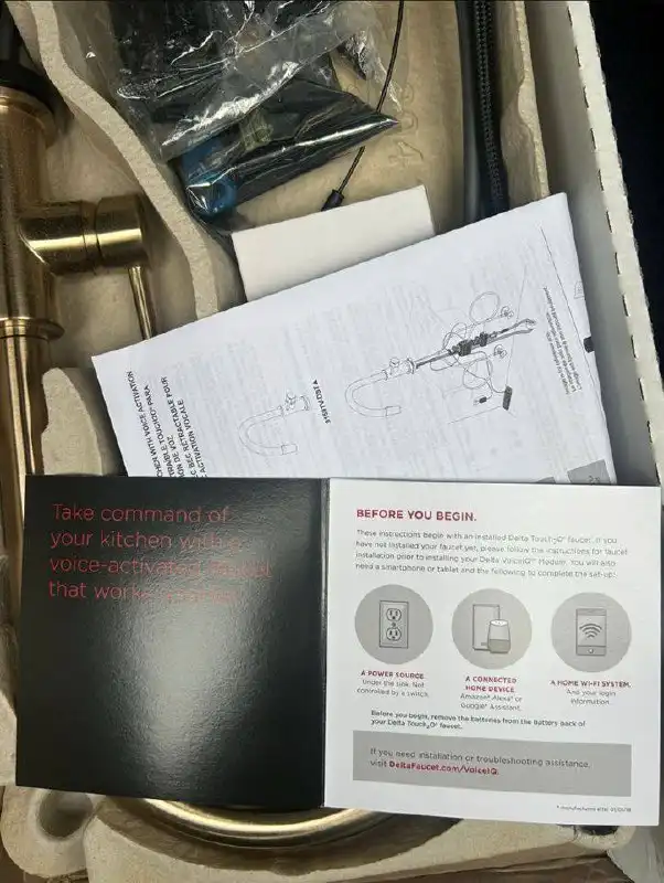 Смеситель Delta с голосовым помощником