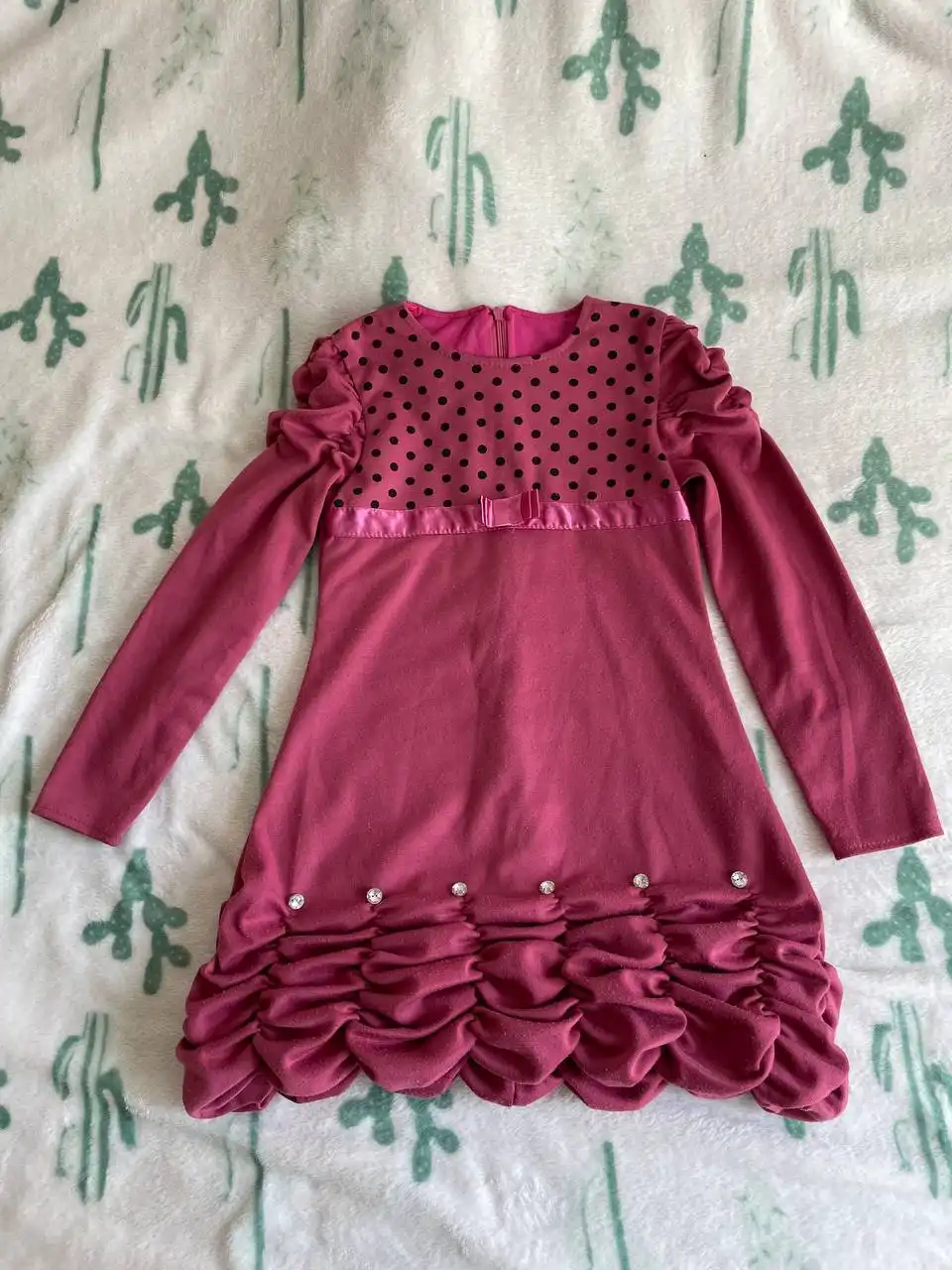 Платье р.146 б/у