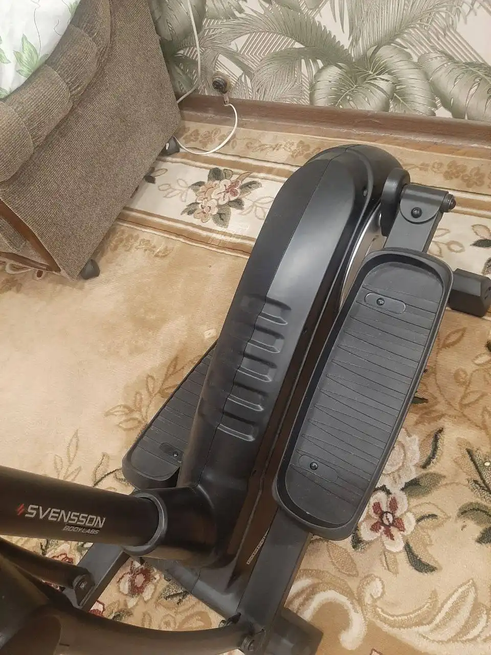 Эллиптический тренажер Svensson Body Labs