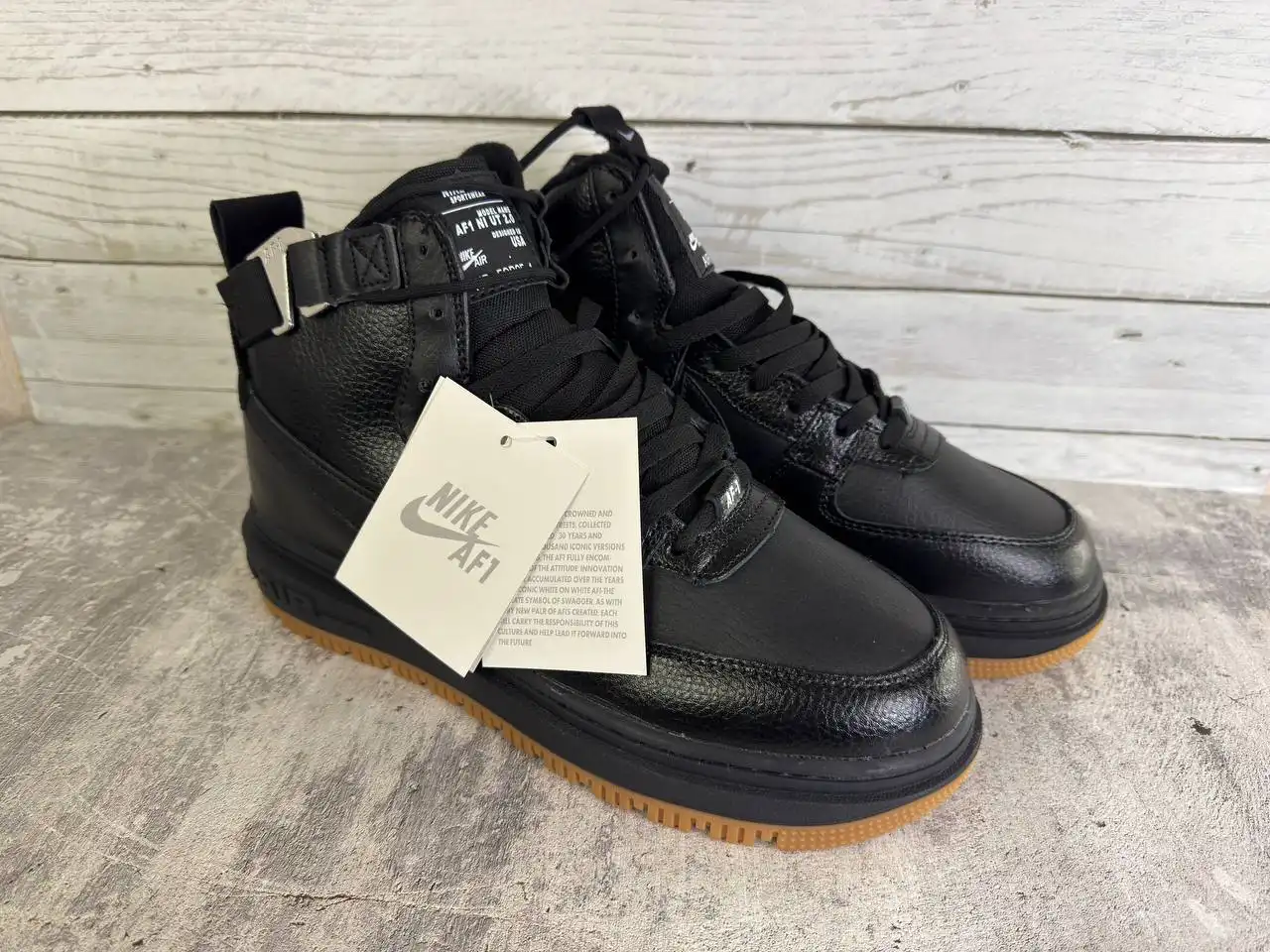 Кроссовки разные модели и размеры