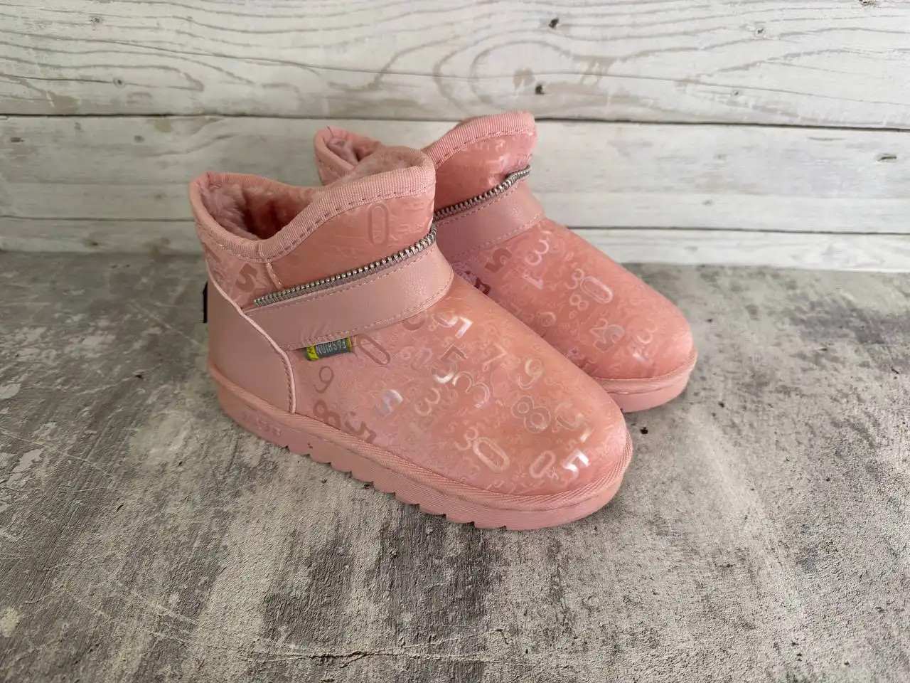 Кроссовки разные модели и размеры