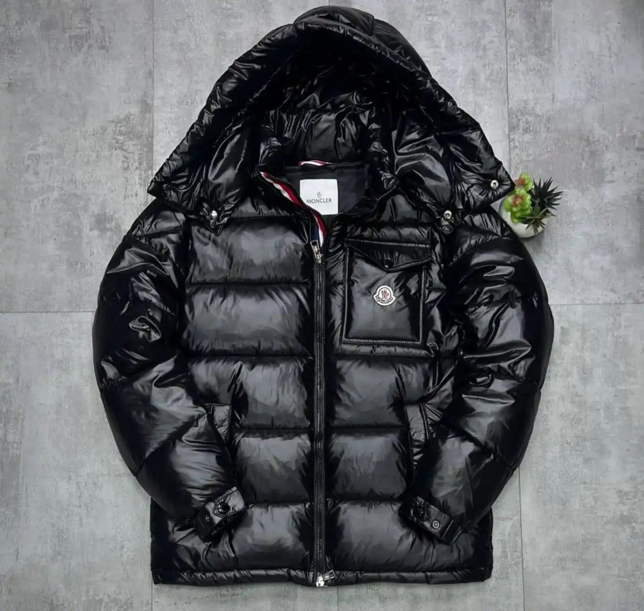 Продажа зимней куртки