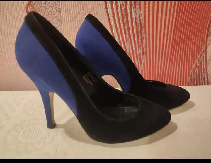 Замшевые туфли на шпильке 10см размер 37