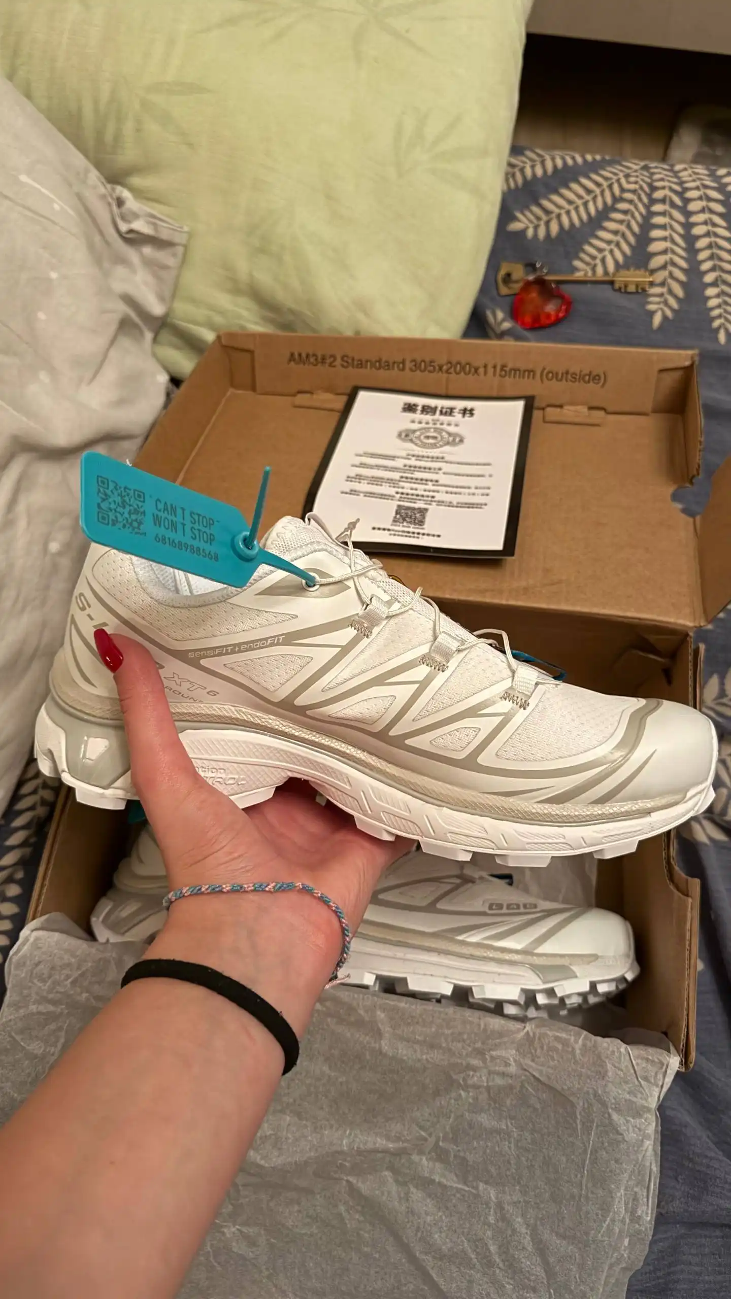 Новые кроссовки размер 24.5 см