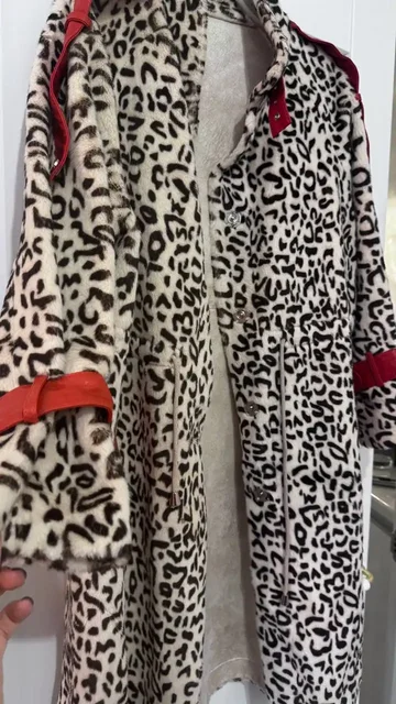 Продажа вещей в Москве метро Рассказовка - Одежда в Москва