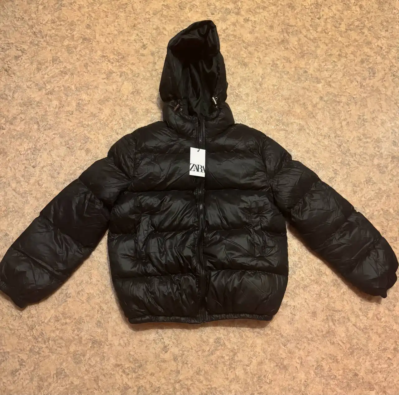 Пуховик Zara новый, размеры L-XL