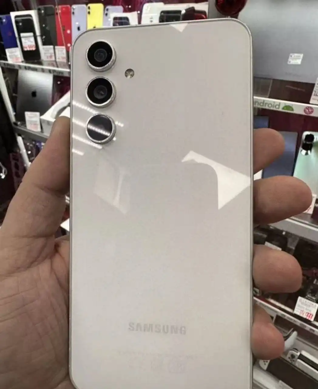 Samsung Galaxy A54 5G 6/128 в отличном состоянии