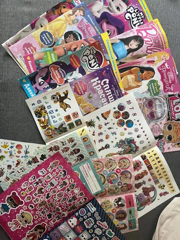 Журналы для девочек с наклейками - Хобби и отдых в Москва