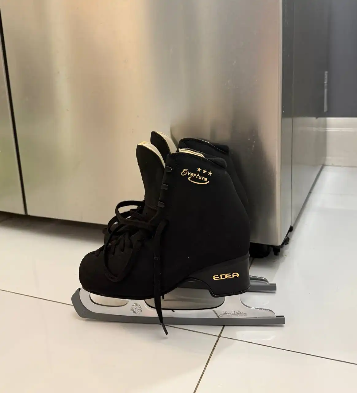 Коньки 35 размер новые