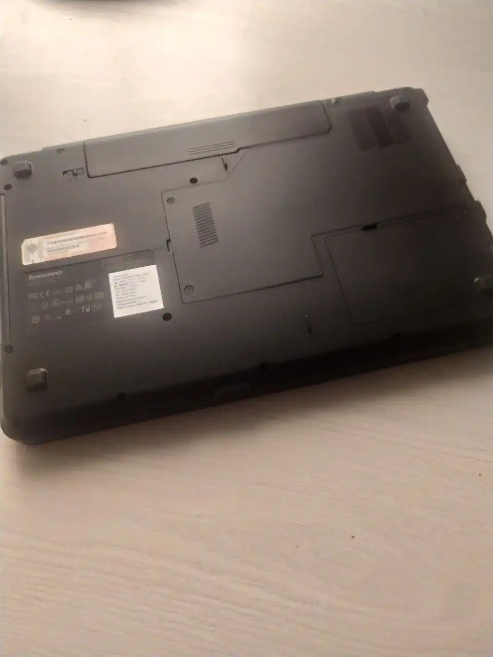 Ноутбук Lenovo IdeaPad G555