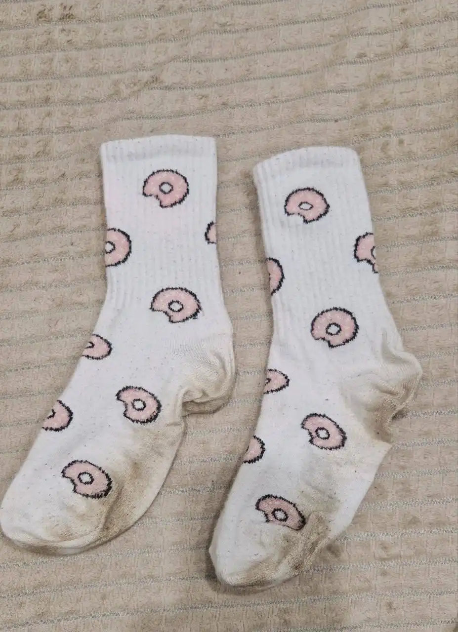 Продам ношенные носочки