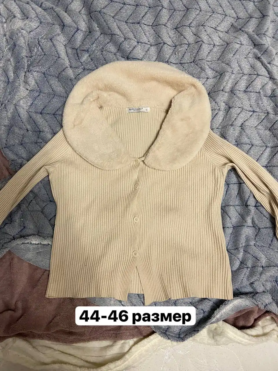 Продажа б/у женской одежды: кофта, топ, эко-шуба