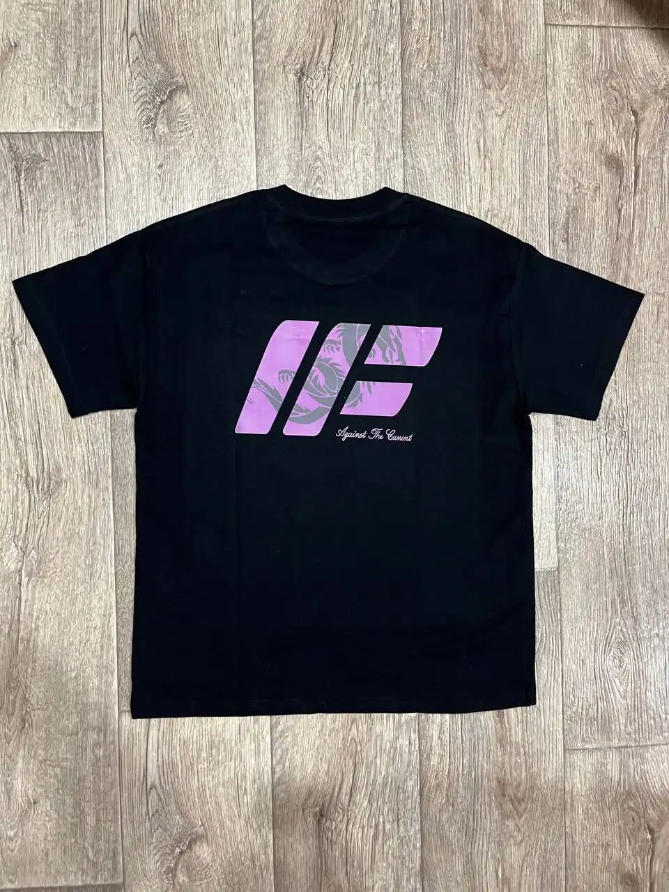 Футболки от разных брендов - Футболки (Одежда) в Москва