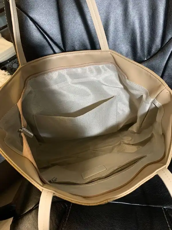 Комплект сумка и косметичка - Сумки и аксессуары (Барахолка) в Москва