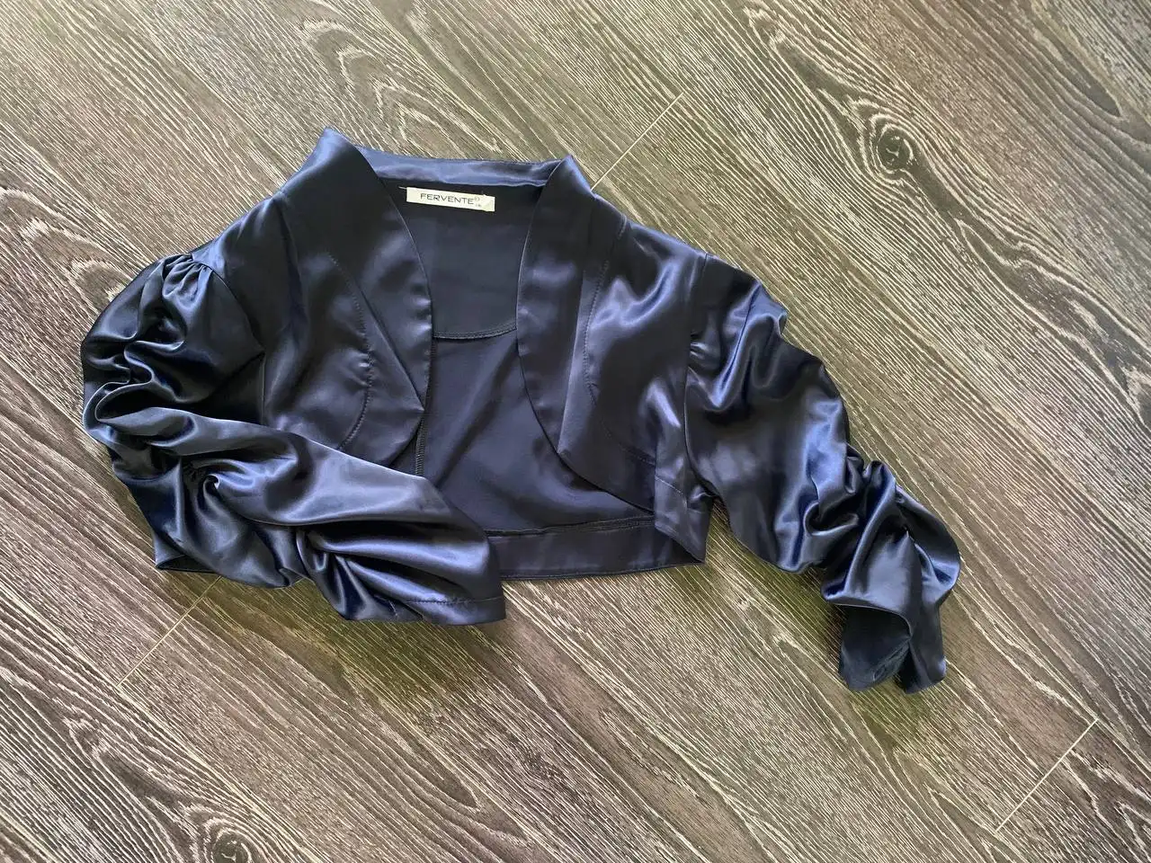 Одежда 46 размера в Москве - Женская одежда (Одежда) в Москва