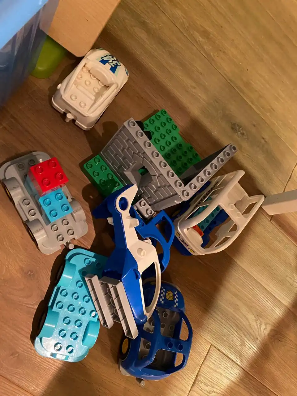 Конструктор Lego Duplo с совместимыми элементами - Конструкторы (Товары для детей) в Москва