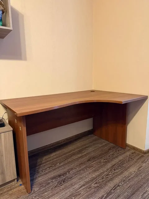 Продажа б/у мебели и техники - Бумага в Москва