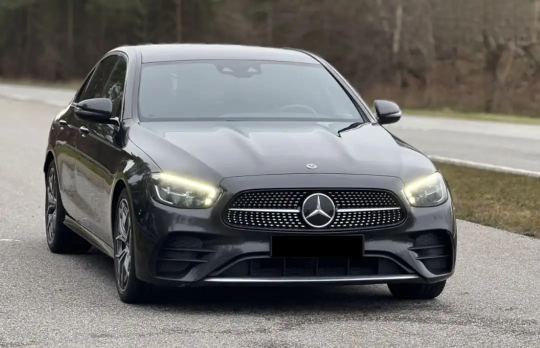 Mercedes-Benz E-Class E220d AMG-Line 2021 - Авто в Москва