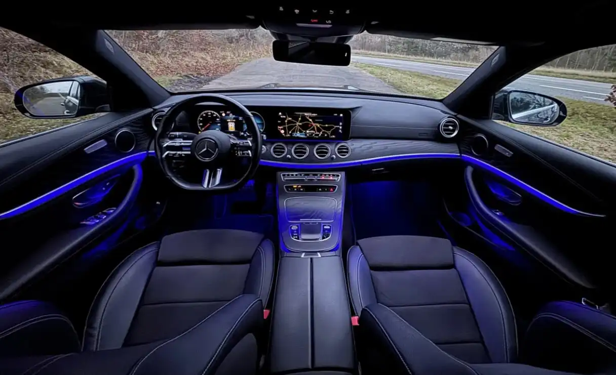 Mercedes-Benz E-Class E220d AMG-Line 2021 - Авто в Москва