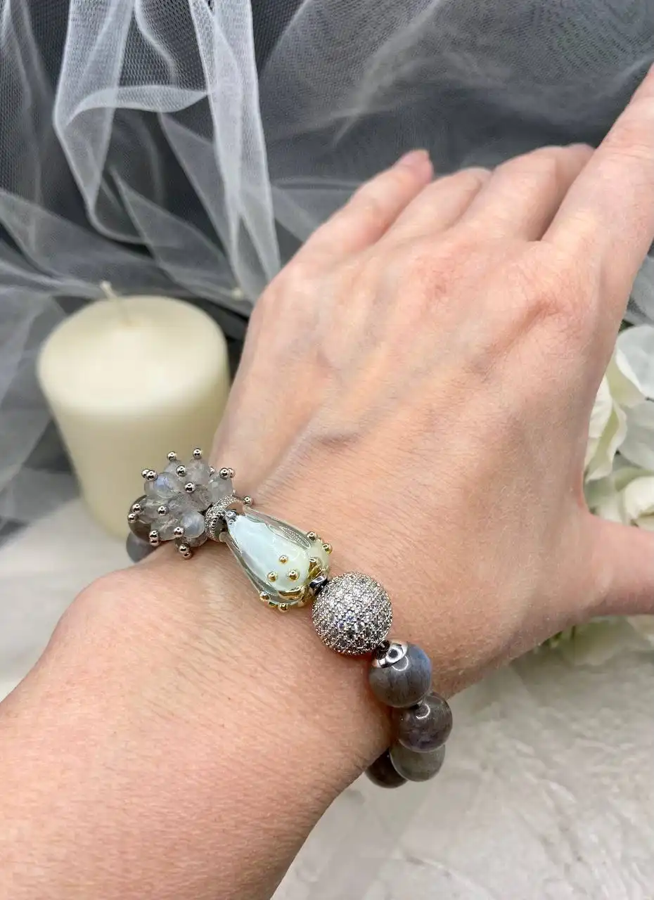 Асимметричный браслет из бусин мадагаскарского лабрадора - Украшения (Барахолка) в Москва