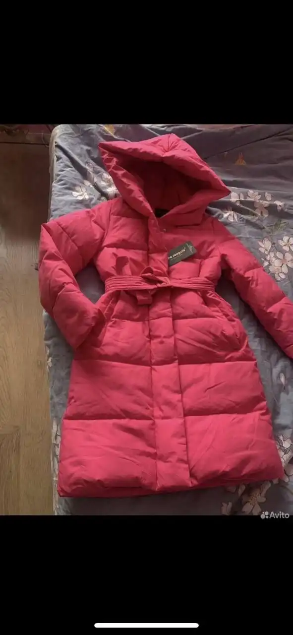 Зимняя куртка с капюшоном, размер 44 - Одежда (Барахолка) в Москва