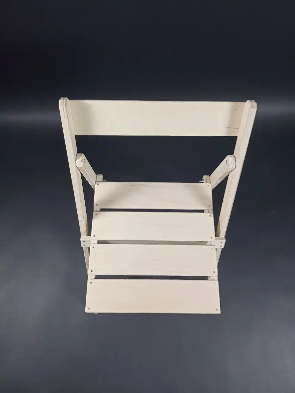 Продажа складных деревянных стульев - Барахолка в Москва