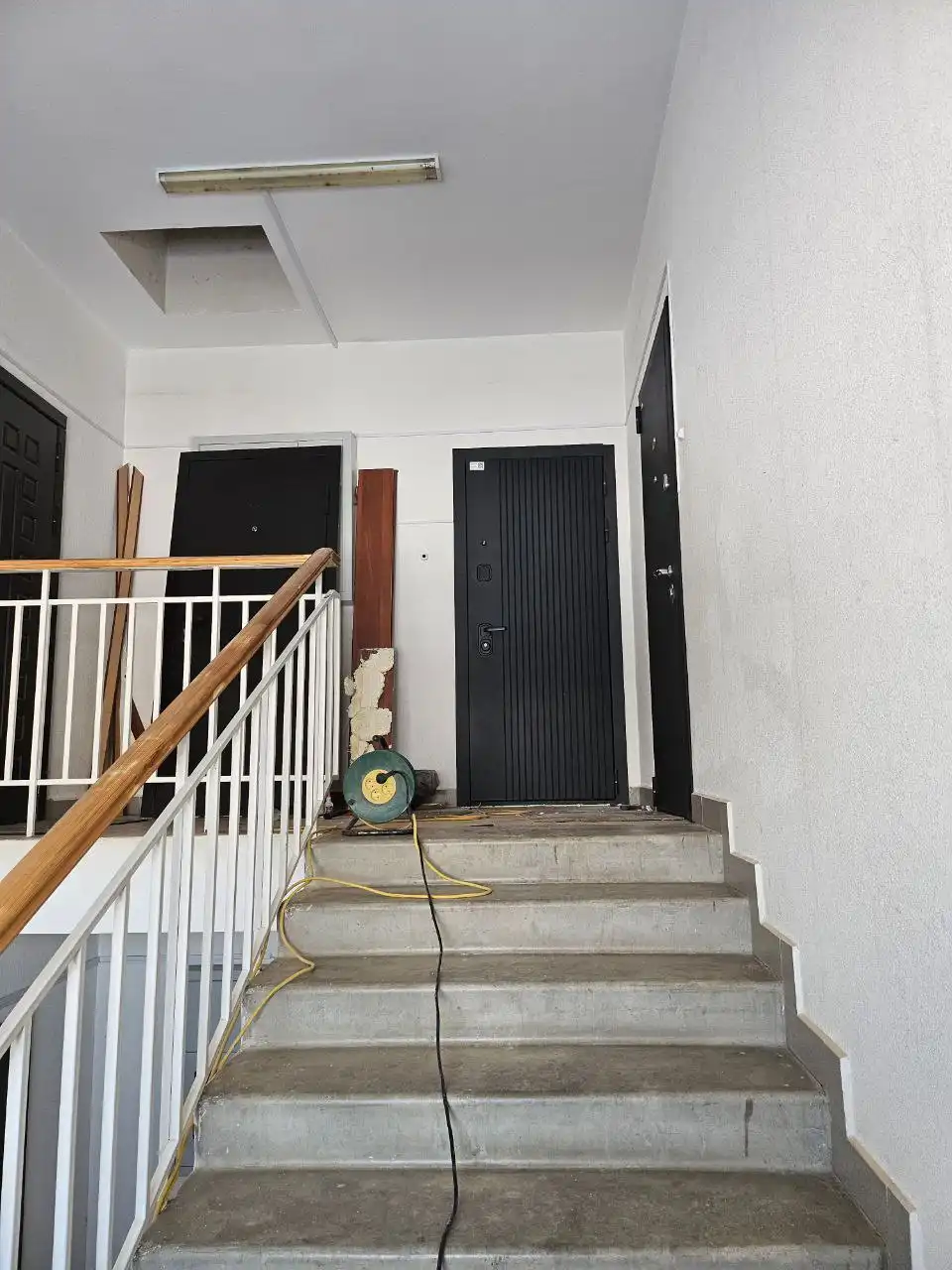 Дверь с доборами откосами наличниками - Двери (Для дома и дачи) в Москва