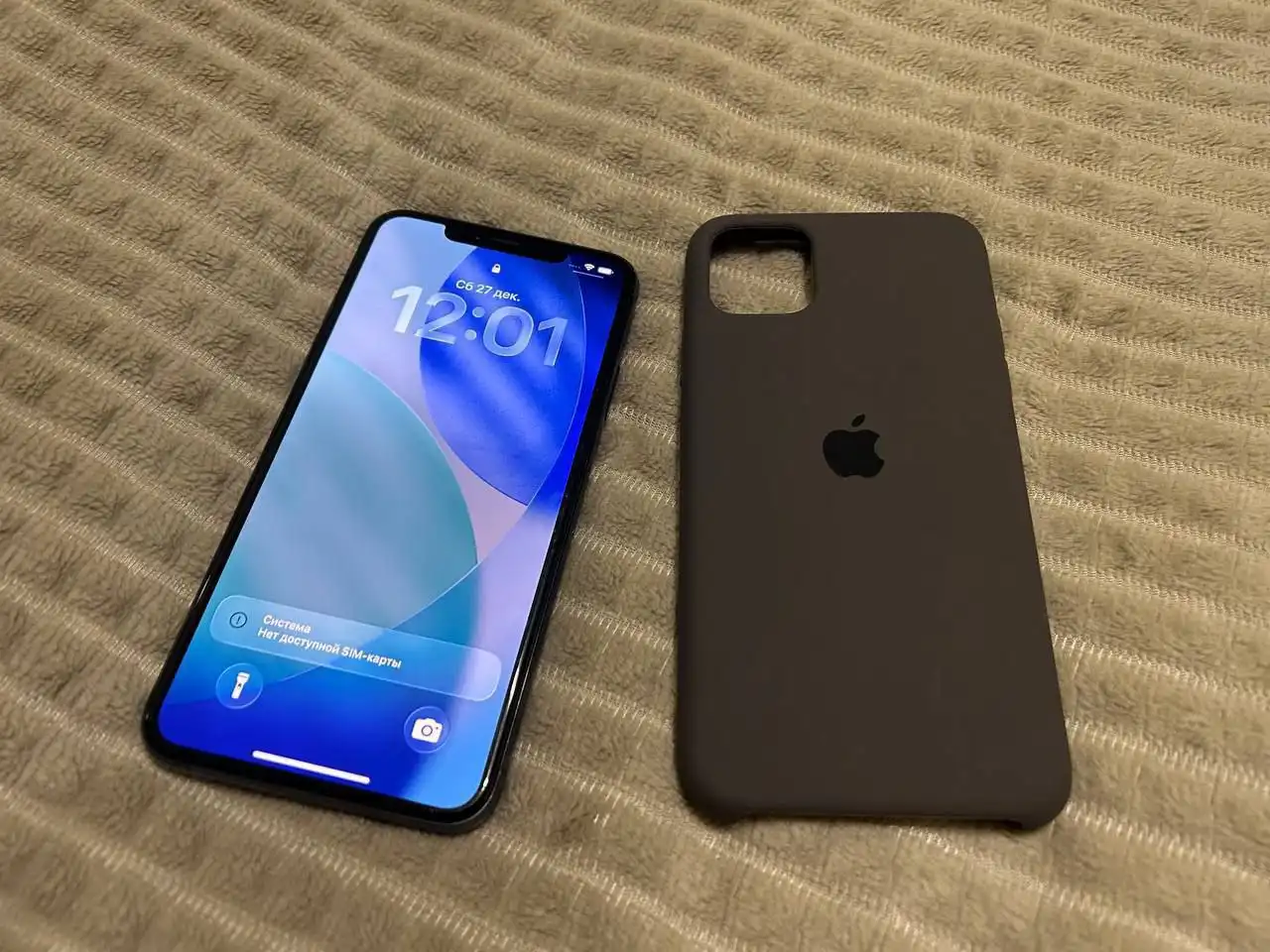 Продажа iPhone 11 Pro Max 256 гб с акб 74% - Телефоны (Электроника) в Химки