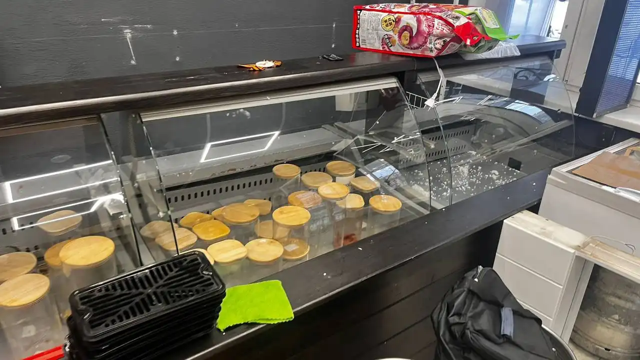 Продажа холодильников разных размеров - Барахолка в Москва