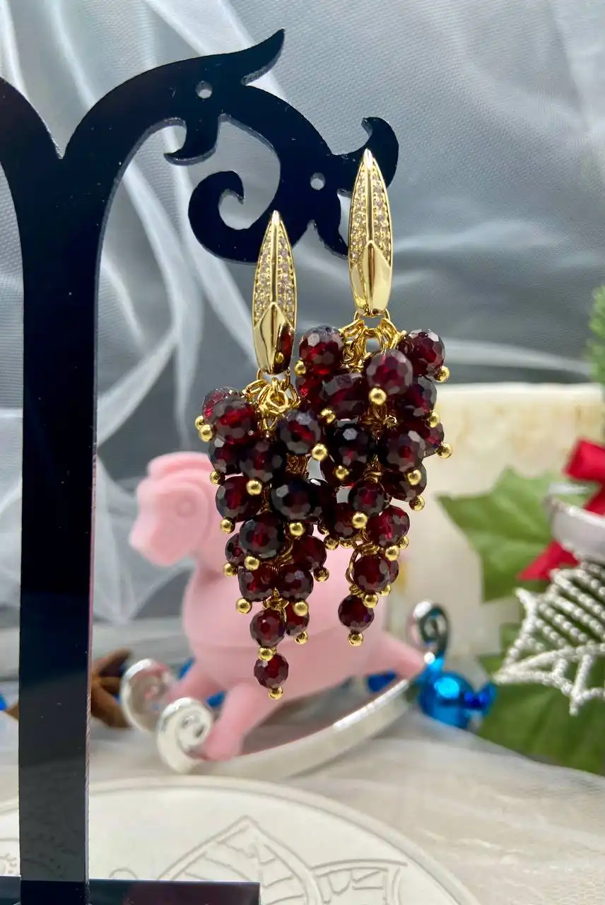 Серьги-грозди из натурального граната - Ювелирные изделия (Барахолка) в Москва
