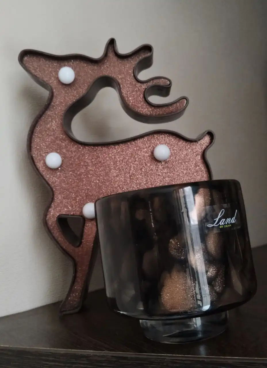 Ваза Land by Dean и флешка Hennessy в Москве - Барахолка в Москва