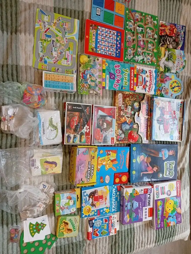 Развивающие игры и книги для детей до 3 лет - Товары для детей (Барахолка) в Москва