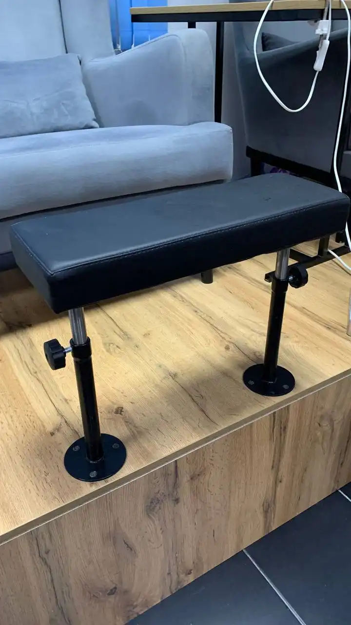 Подставка для ног и стул - Барахолка в Москва