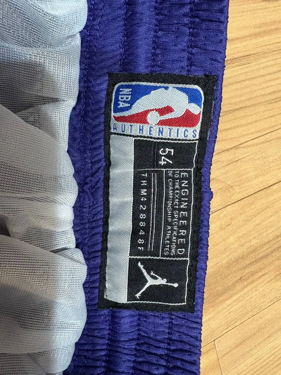 Продам новые баскетбольные шорты 54 размера - Спортивная одежда (Одежда) в Москва