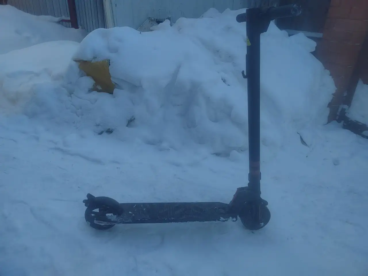 Продам все работает но не едет - Барахолка в Москва