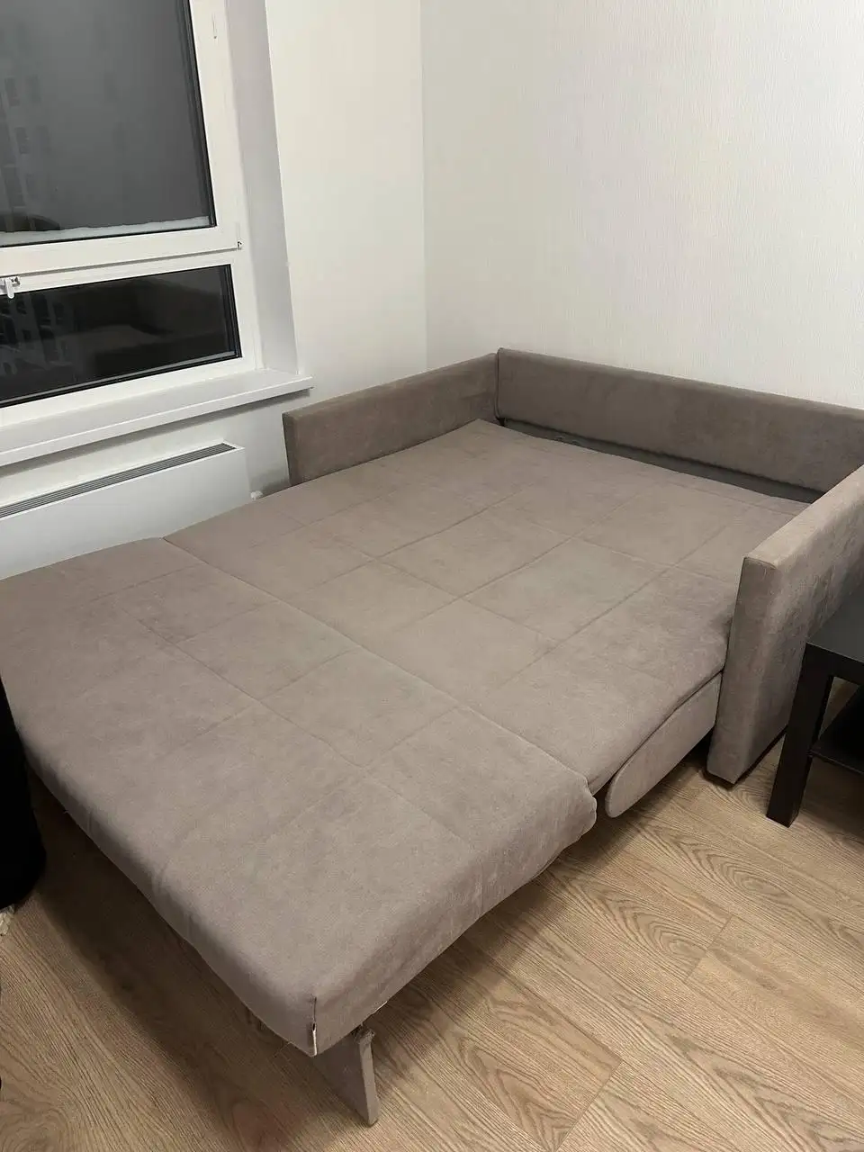 Диван раскладывающийся в отличном состоянии - Барахолка в Москва