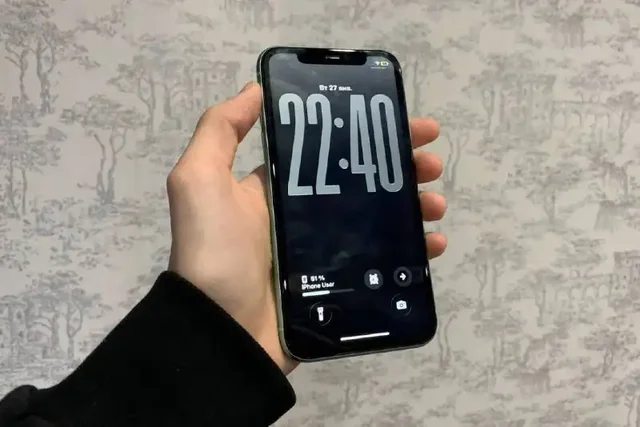 Продам iPhone 11 - частное объявление в Москва