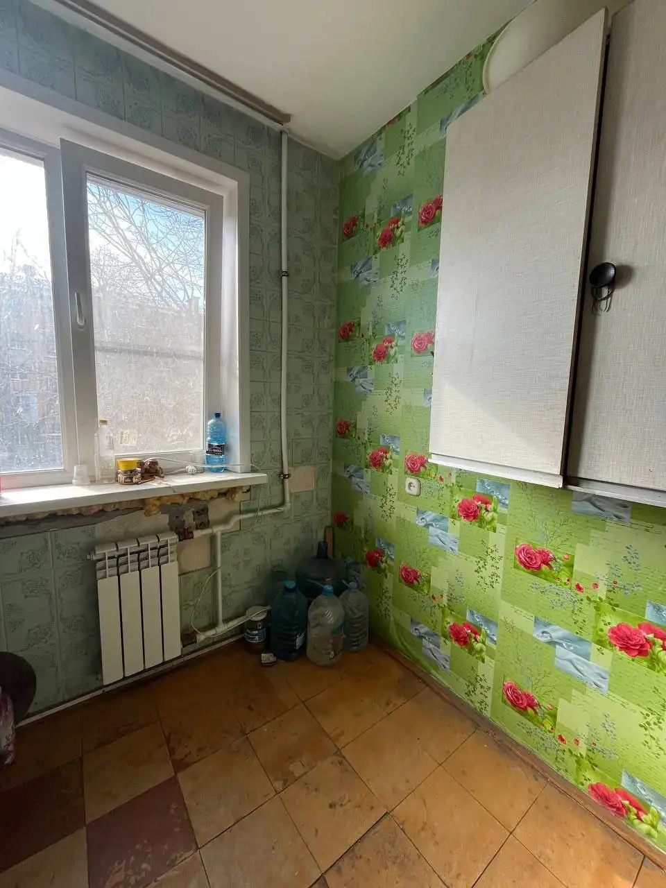 Продам квартиру в центре под ремонт - Квартиры (Недвижимость) в Москва