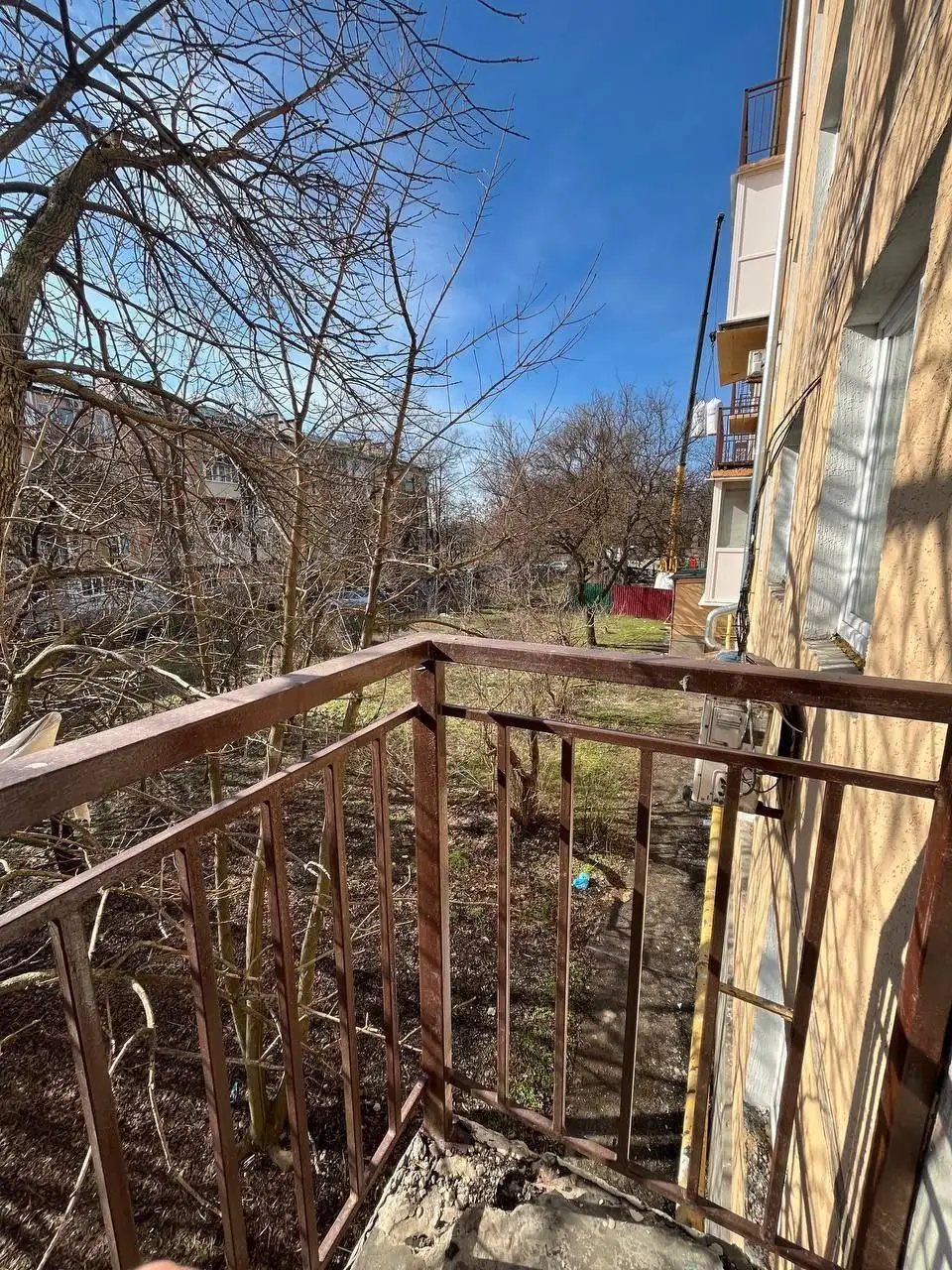 Продам квартиру в центре под ремонт - Квартиры (Недвижимость) в Москва