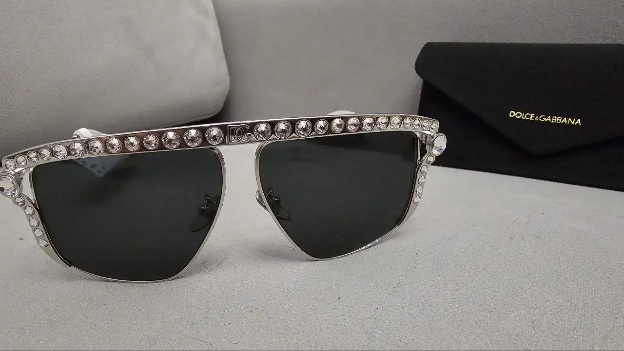 Солнцезащитные очки Dolce Gabbana DG2281-B 2022 года - Очки (Барахолка) в Москва